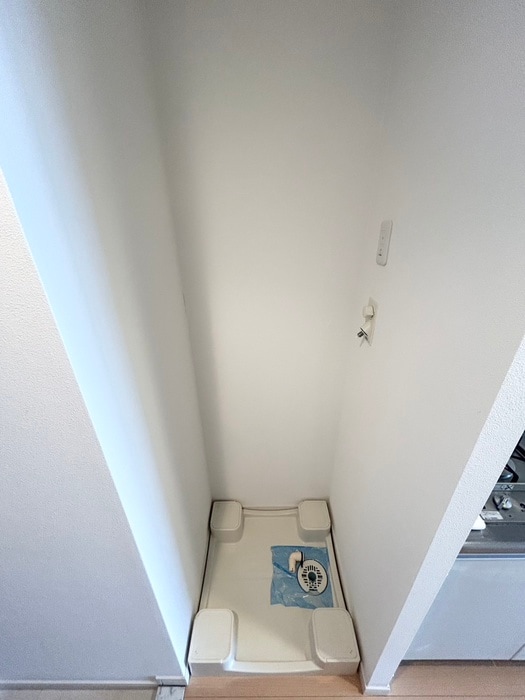 洗濯機置場 ﾚｼﾞﾃﾞｨｱ四谷三丁目