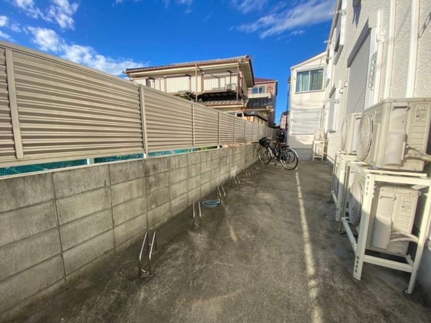 駐輪場 airly