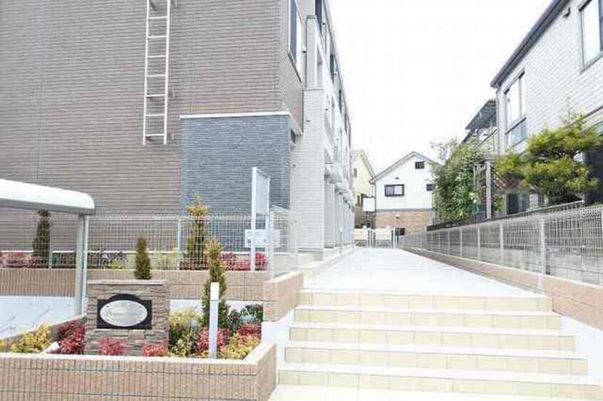 エントランス部分 プライムコート芝西