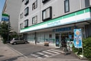 ファミリーマート　小金井桜町店(コンビニ)まで600m 第２小桜荘