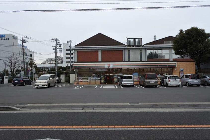 セブンイレブン　藤沢片瀬店(コンビニ)まで600m 鵠沼ハイツ