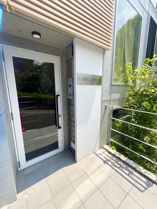 エントランス部分 D‘sVARIE高田馬場レジデンス