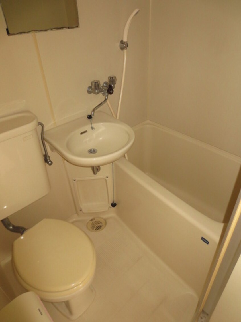 バス／シャワールーム等 ファ－ストビル飯島