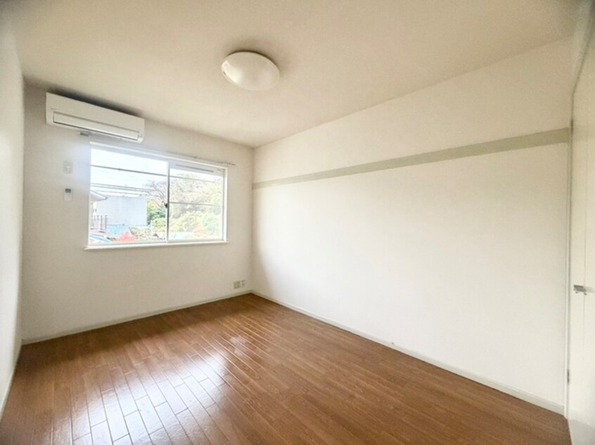 居室 モンシャト－ＴＡＫＩ