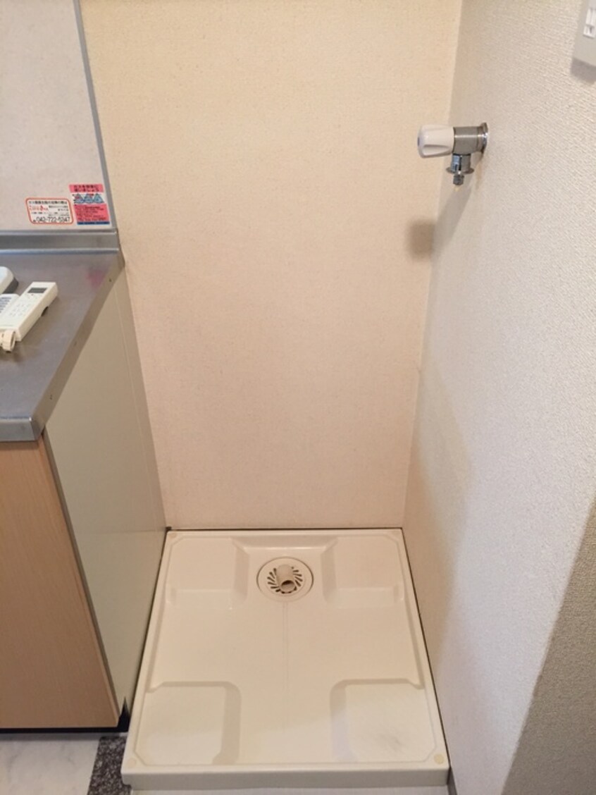 洗濯機置場 ｸﾞﾘ-ﾝｼﾝﾌｫﾆ-ﾋﾞﾙ（1～5号室）