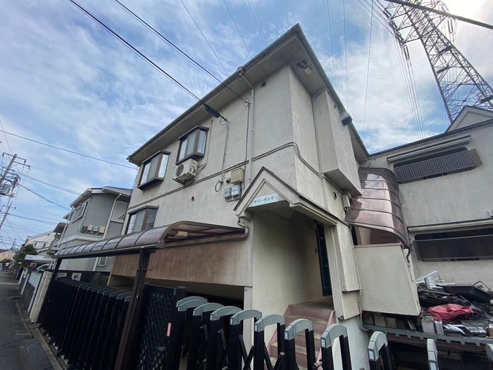 外観写真 サリ－ダシティ