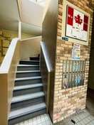 エントランス部分 メイプルハウス