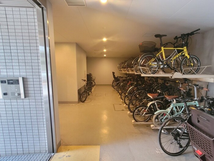 駐輪場 パ－クアクシス駒込