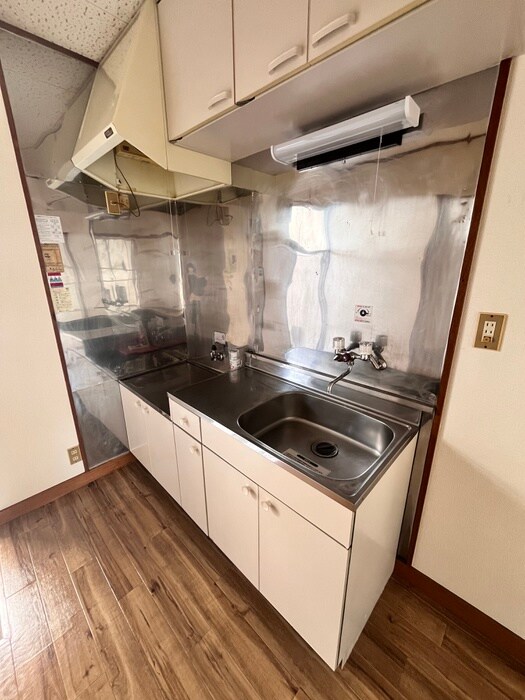 キッチン ハイツウメダ