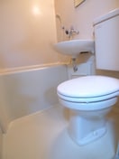 バス／シャワールーム等 レジデンス　ホング１