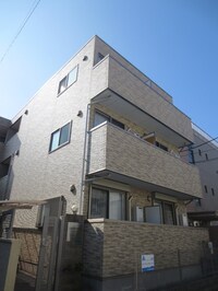 Ｊ.ｇｌｏｓｓｕｍ