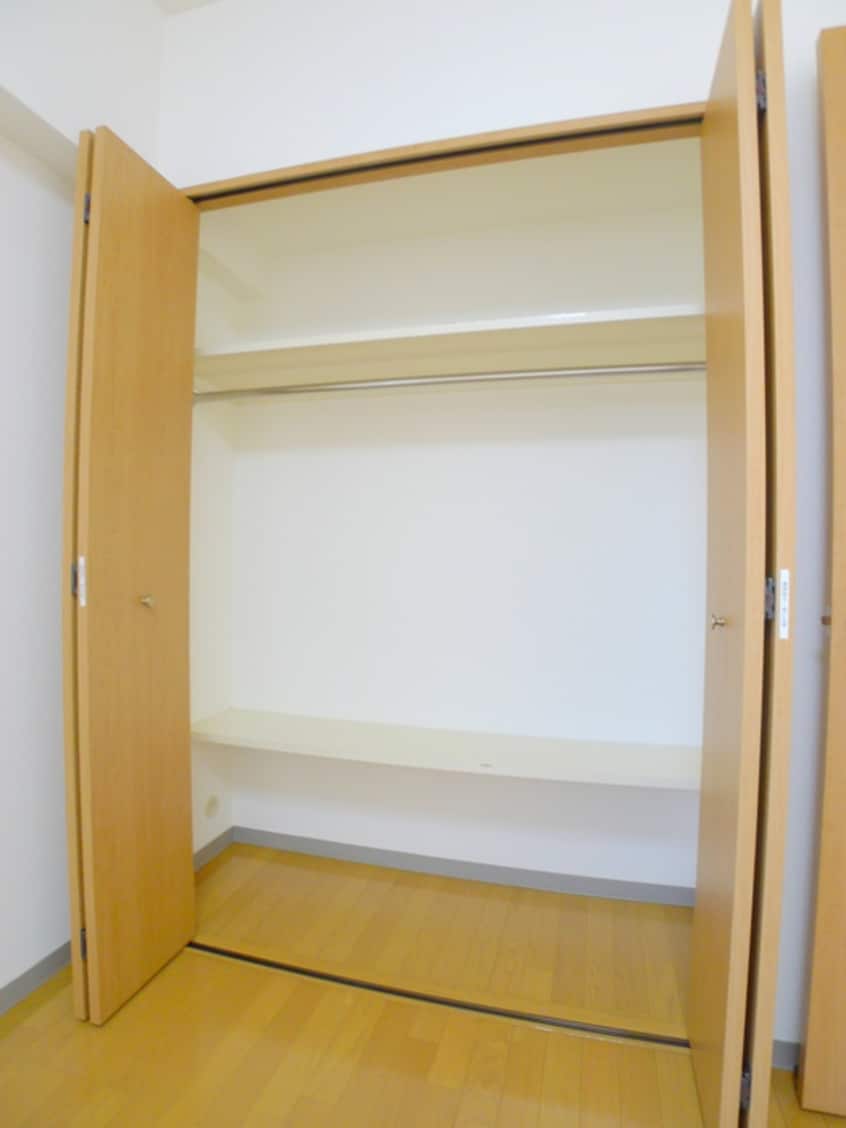 収納 アン　ブリヤァン　アベニール