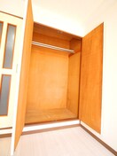 居室 ウエストビル