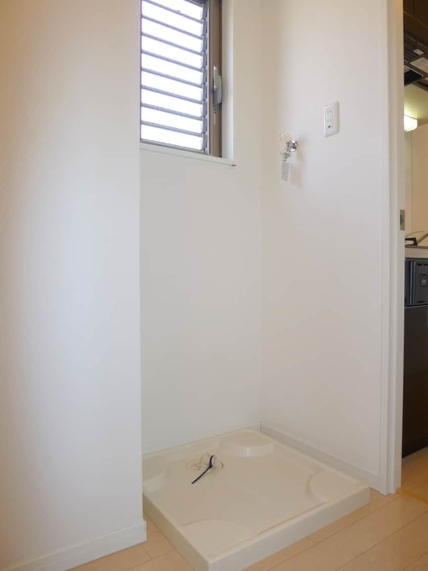 洗濯機置場 金太郎ヒルズ７０