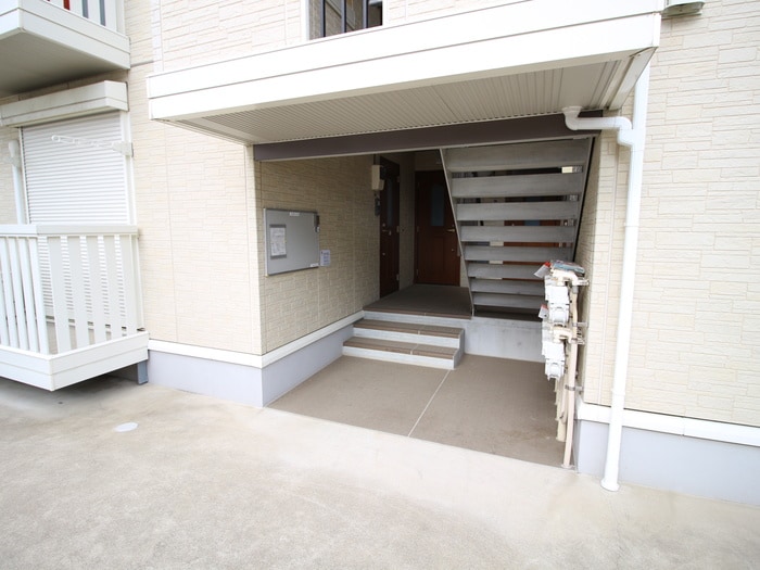 エントランス部分 グランドソレーユB棟