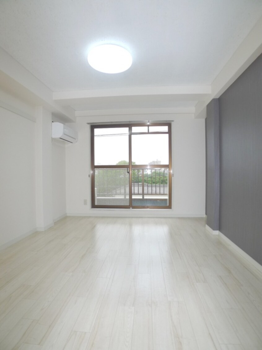 居室 パルコート新宿