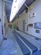 エントランス部分 LUTELLA
