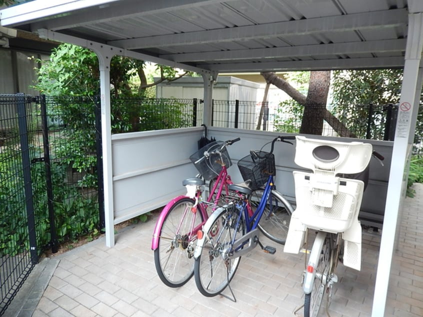 駐輪場 パルコート芦花Ⅱ