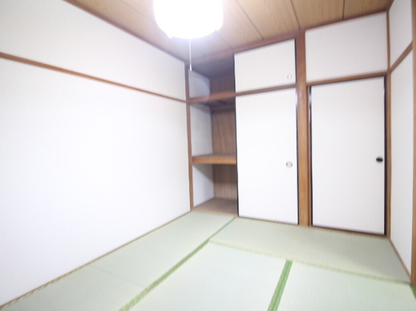 居室 コーポ岩上