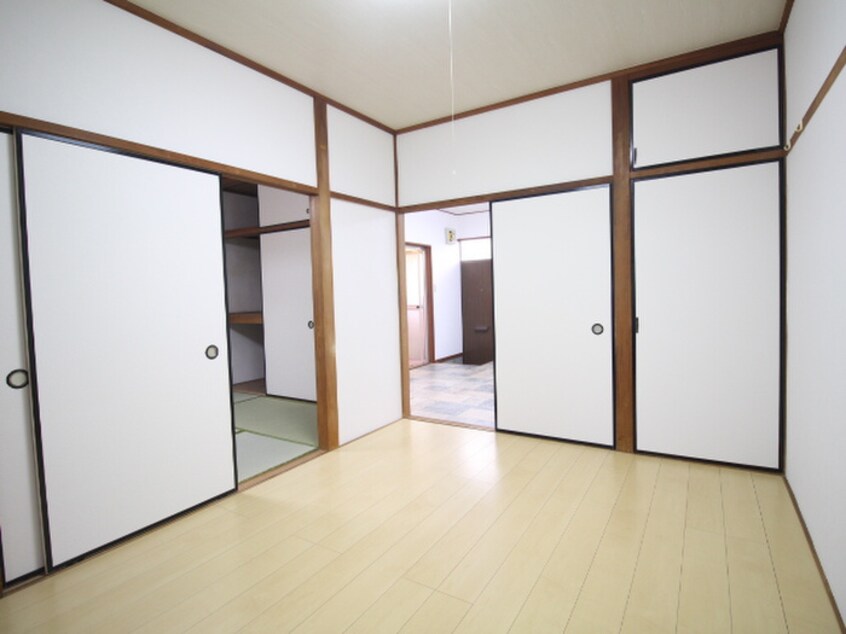 居室 コーポ岩上