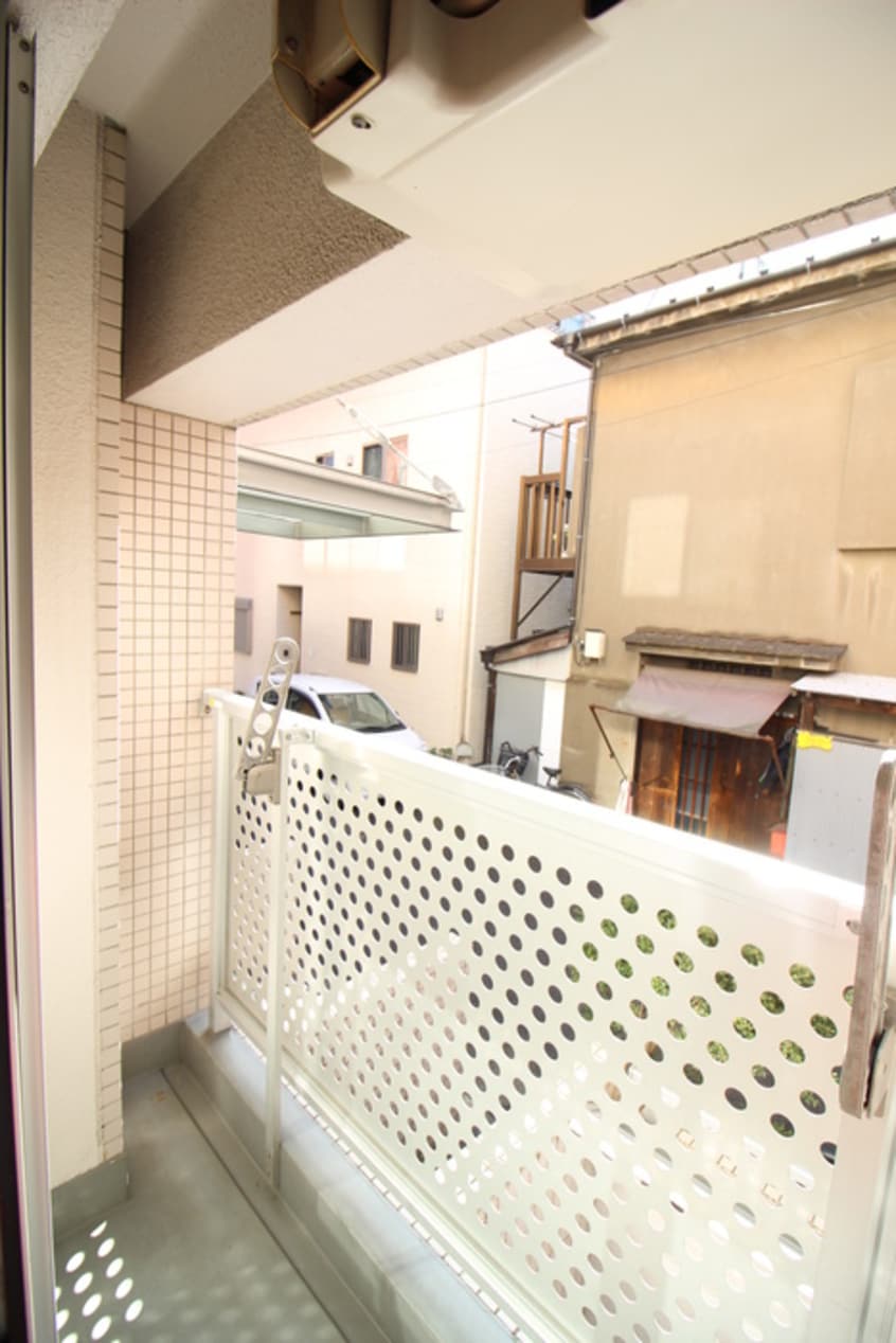 ベランダ・バルコニー 根本ビル