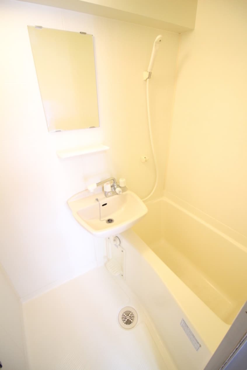 バス／シャワールーム等 根本ビル