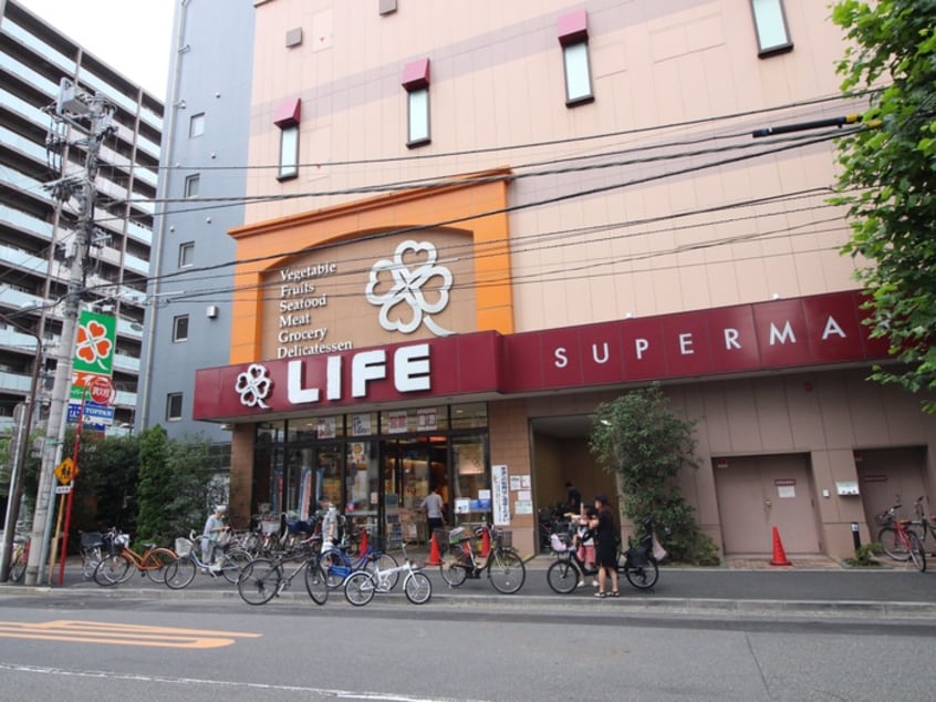 ライフ(スーパー)まで444m 根本ビル