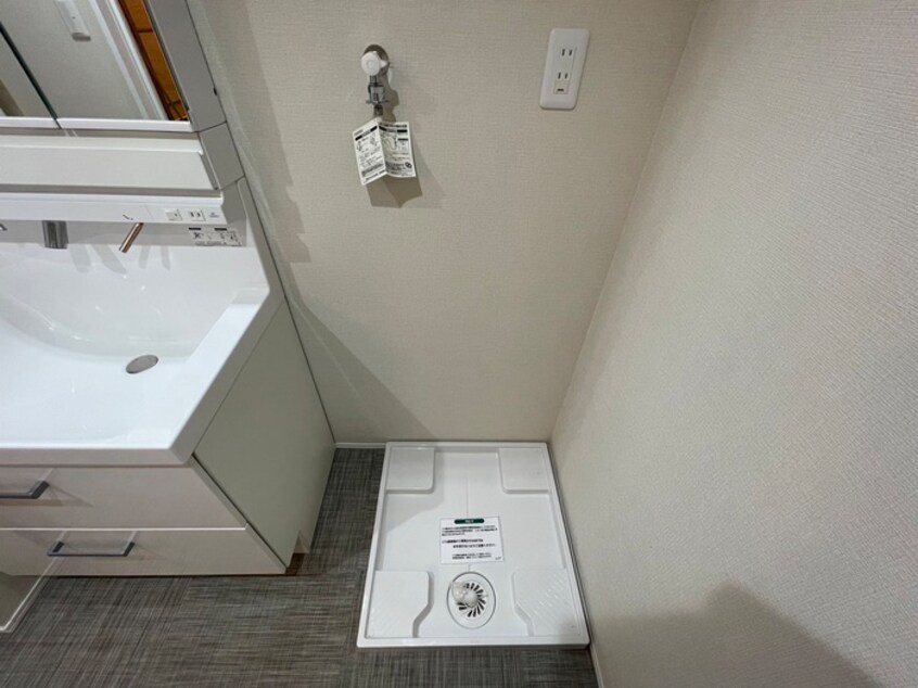 洗濯機置場 シャンボール白山(802)