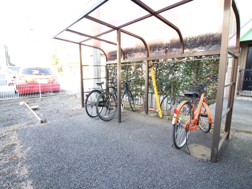 駐輪場 サンライズハウス