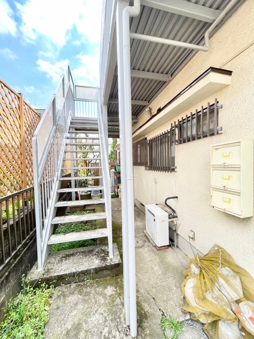 エントランス部分 ハイツしの