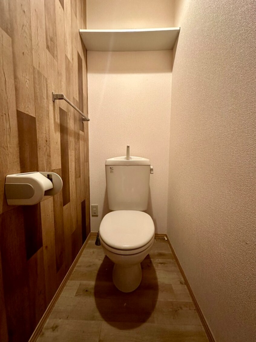 トイレ メゾン・ド・アキラ