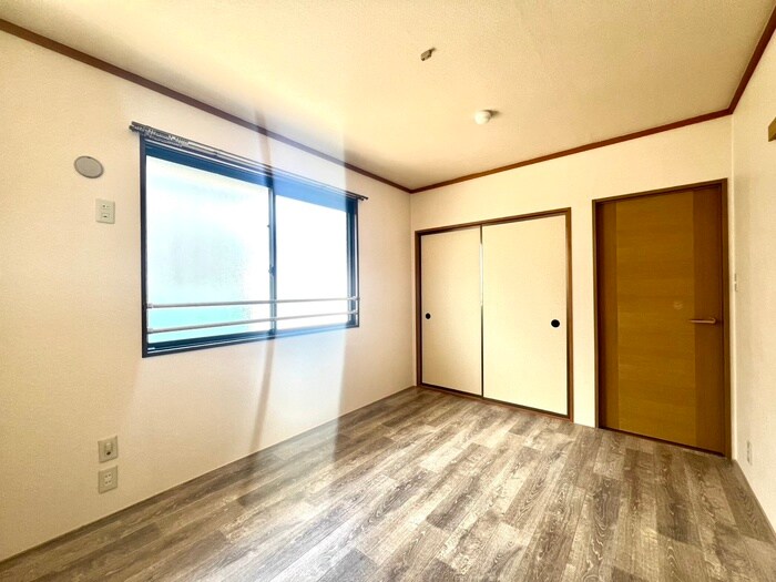 居室 カターラローズ