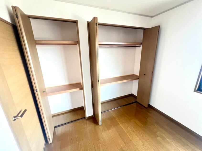 収納 カターラローズ