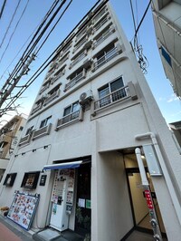 ﾐﾀｶ･ﾛｰﾔﾙﾏﾝｼｮﾝ（２０１）