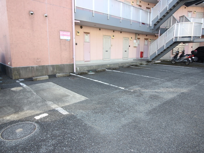 駐車場 メゾンアベイユＳＦ