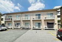 スティツ　コイケ