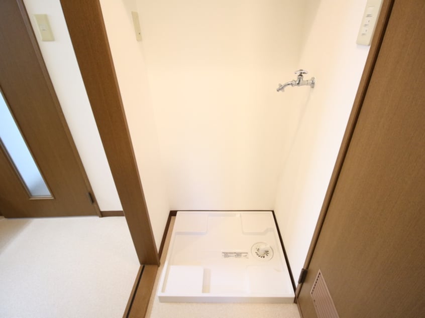 洗濯機置場 サニ－フラット