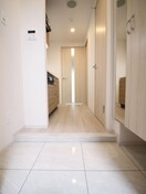 玄関 ラグゼナ秋葉原