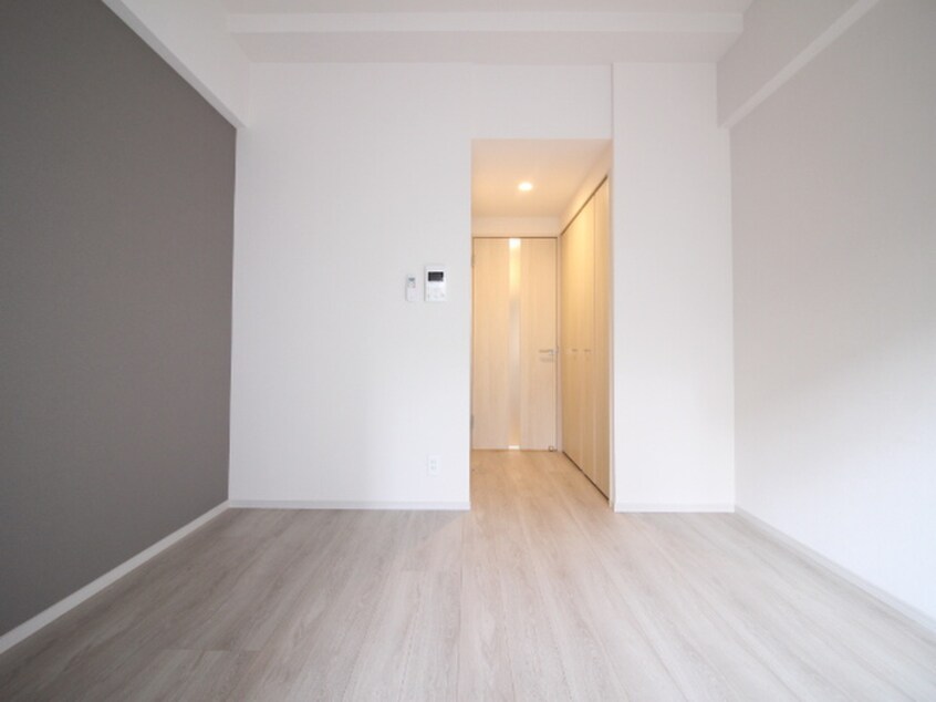 居室 ラグゼナ秋葉原