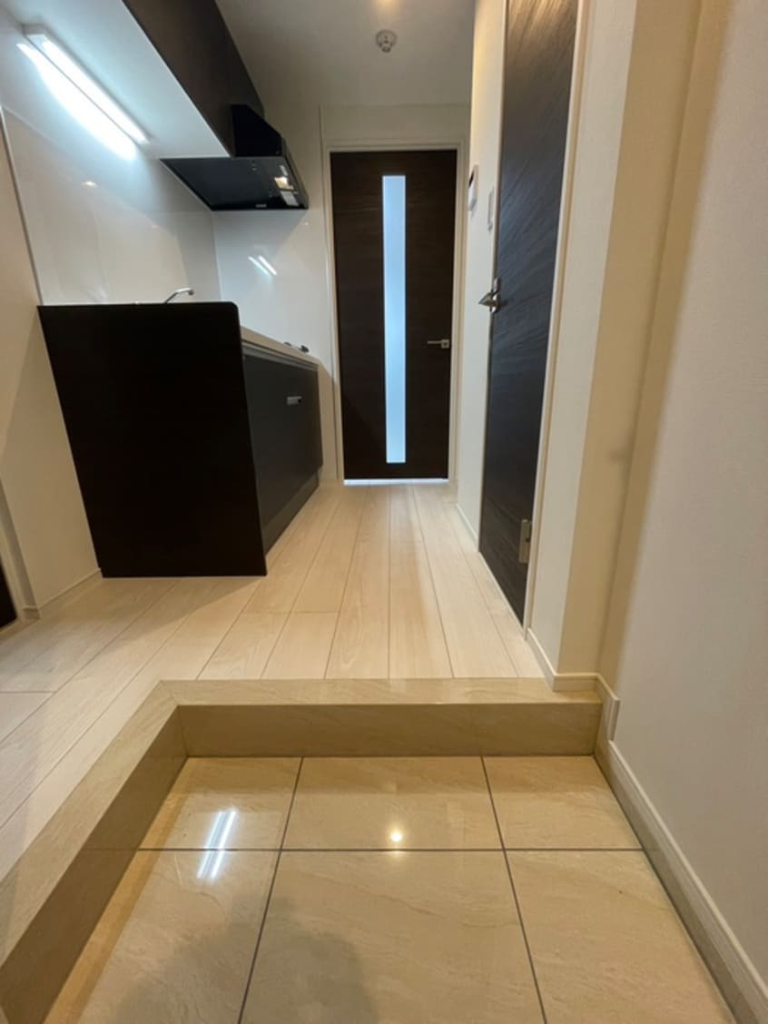 玄関 レピュア両国レジデンス