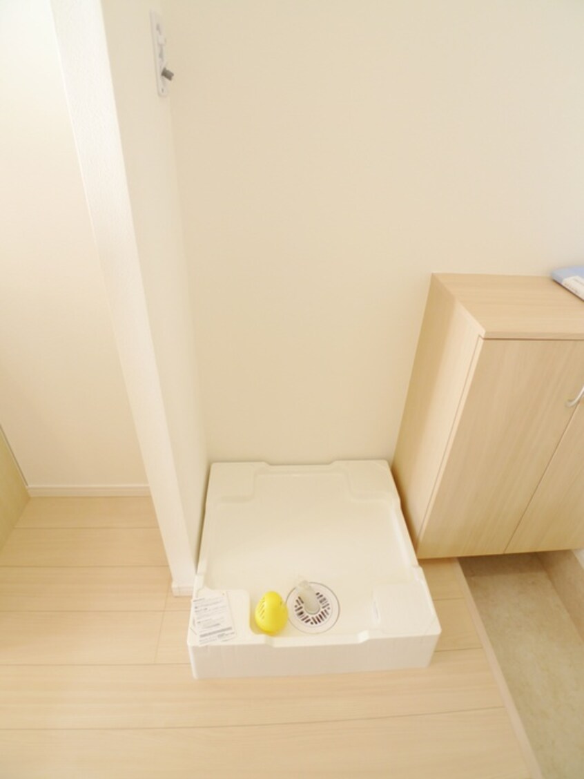 洗濯機置場 仮)キャメル狭山市富士見