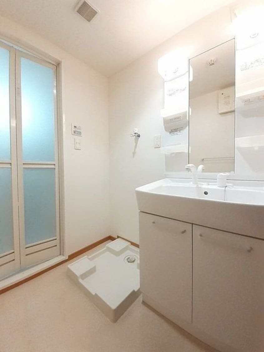 洗濯機置場 クレメント