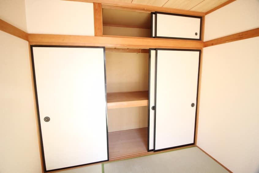収納 センティア山崎
