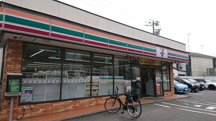 セブン-イレブン 　横須賀佐野町３丁目店(コンビニ)まで550m 佐野町5丁目貸家