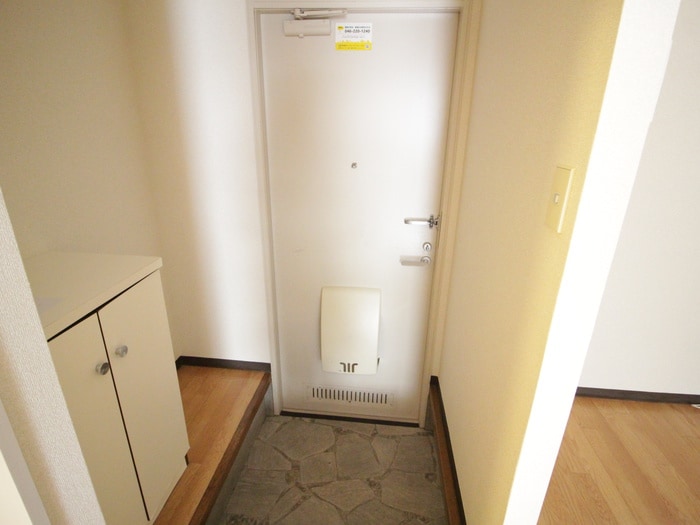 玄関 サンモ－ルＳＡＮＯ