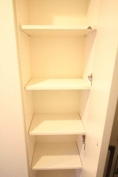 収納 パークアクシス東上野