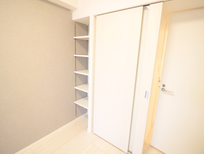 収納 レジデンス菊川スクエア