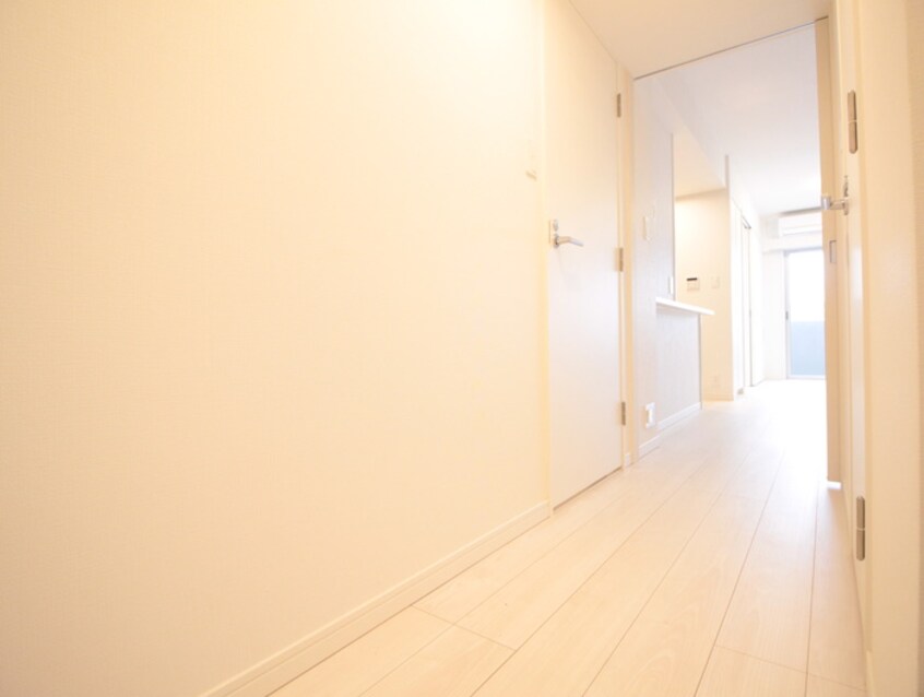 廊下 レジデンス菊川スクエア