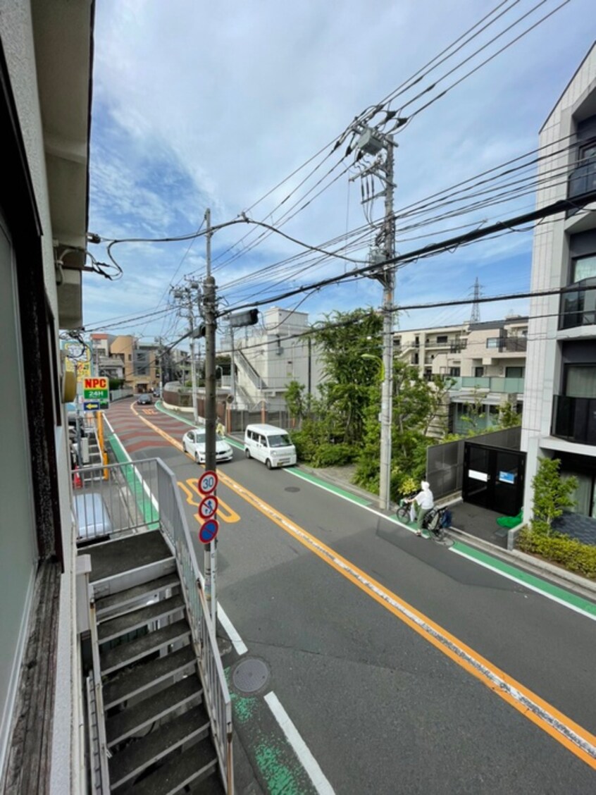 室内からの展望 メゾンプチ