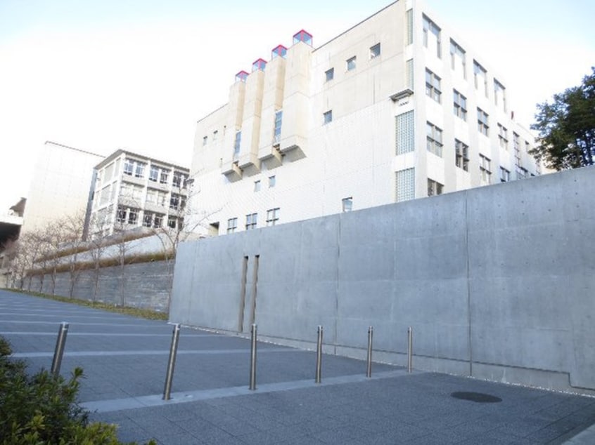 慶応義塾大学日吉キャンパス(大学/短大/専門学校)まで152m Mammut House Hiyoshi